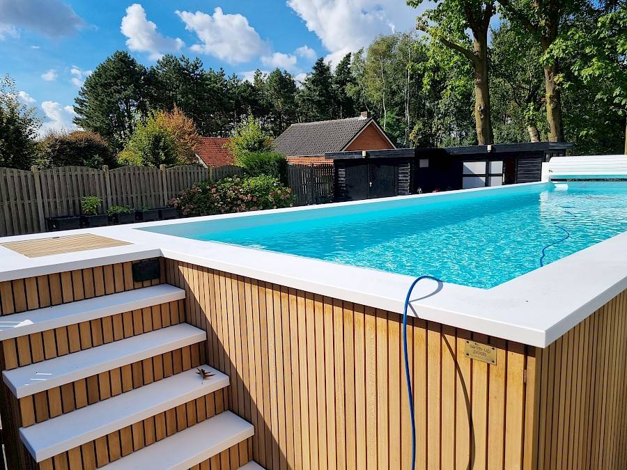 Intex Swim Center Family Pool (305x183 cm Intex Swim Center Family Pool (305x183 cm